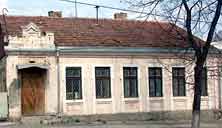 Vlaicu Pîrcălab, 3